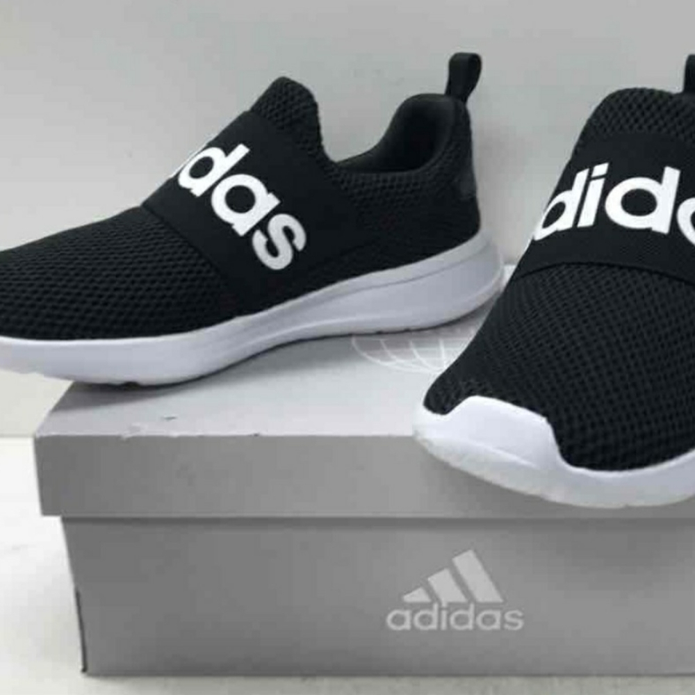 Men's Size 8 Black Adidas Moving Love To Sell!!